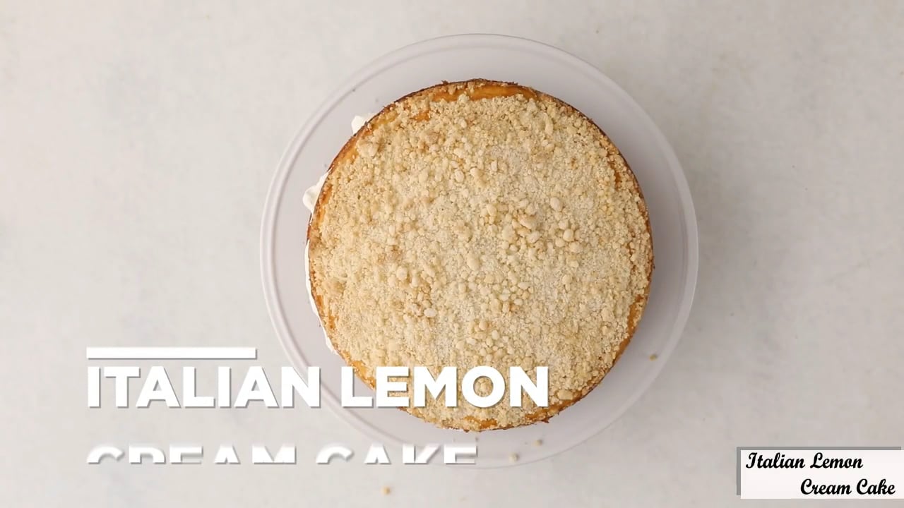 Italian lemon cream cake